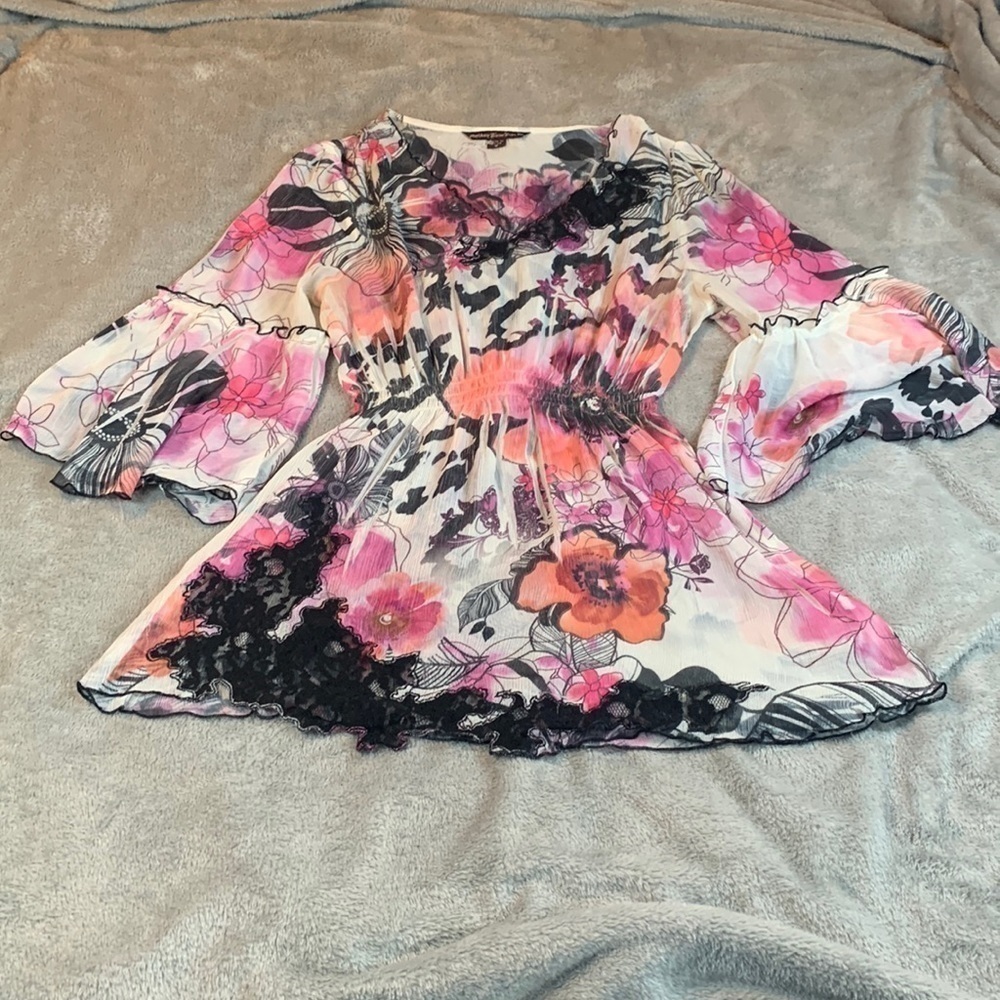 Nwot Mushka by Sienna Rose Floral Top